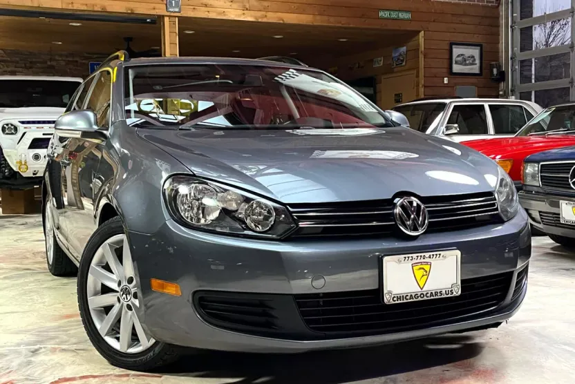 2012 Volkswagen Jetta SportWagen 2.0 TDI photo 1