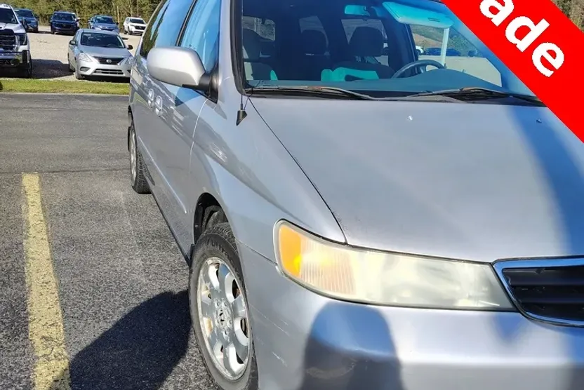 2004 Honda Odyssey EX photo 1