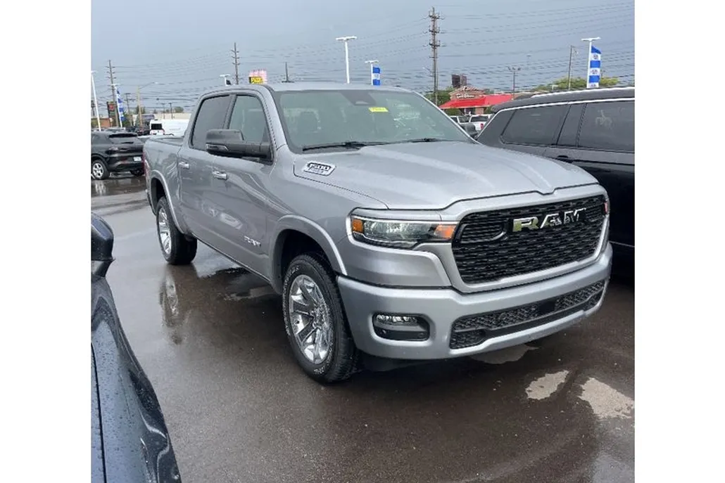 2025 Ram 1500 Big Horn photo 1