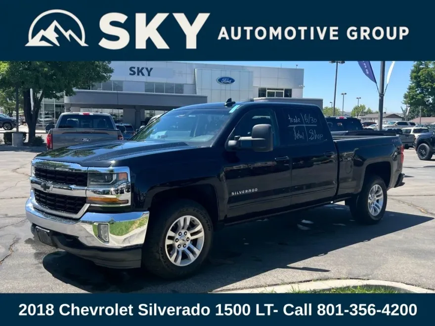 2018 Chevrolet Silverado 1500 LT photo 1