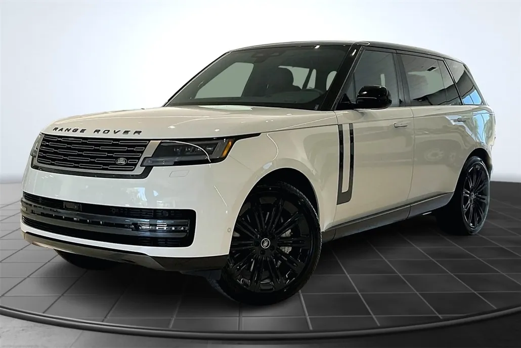 2025 Land Rover Range Rover SE photo 1