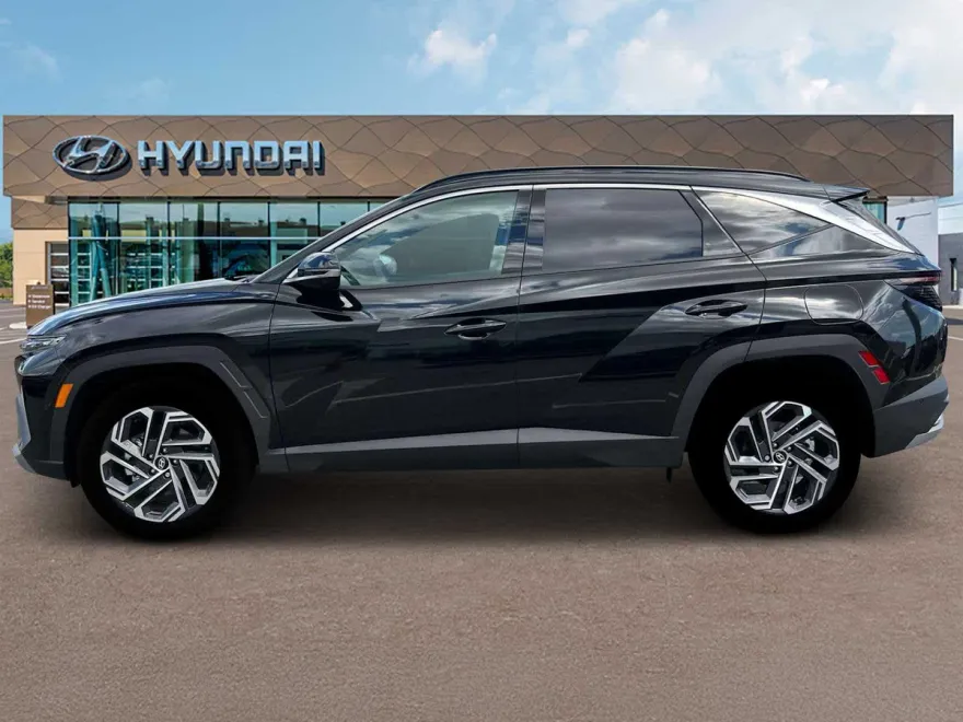 2025 Hyundai Tucson Hybrid Limited photo 1