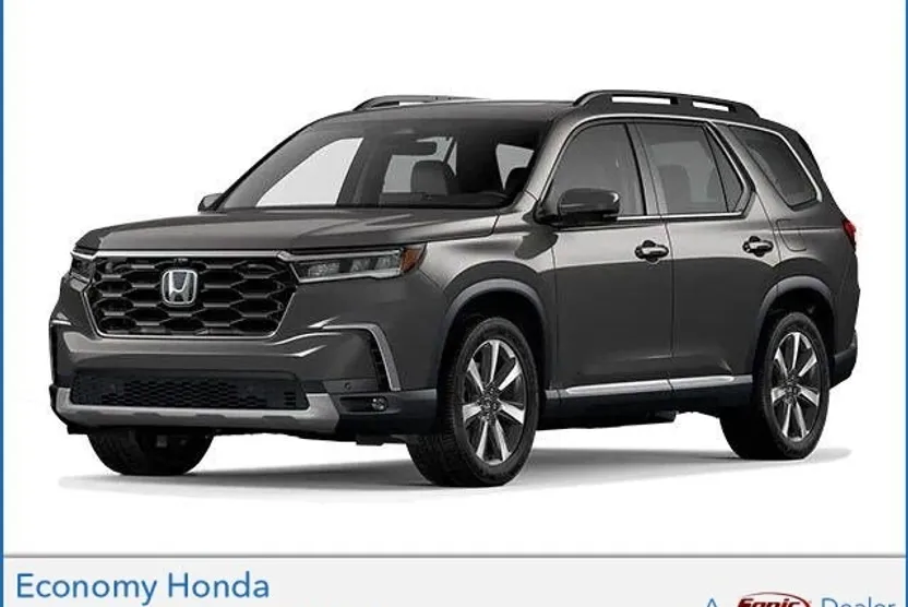 2025 Honda Pilot Touring photo 1
