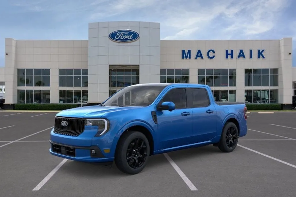 2025 Ford Maverick photo 1