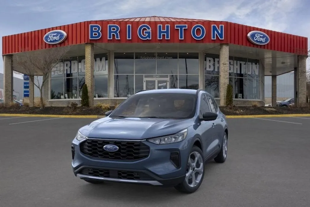 2025 Ford Escape ST-Line photo 1