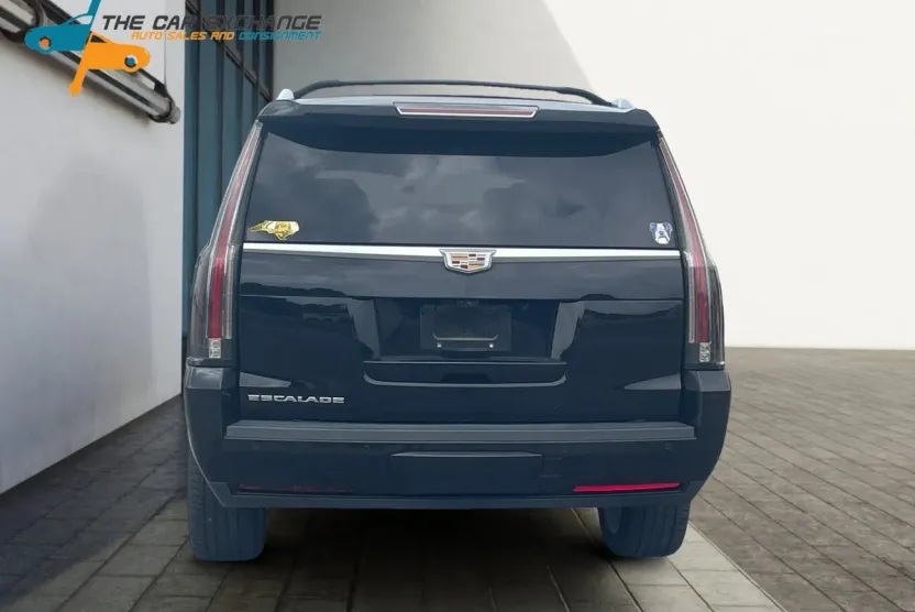 2019 Cadillac Escalade ESV Platinum Sport photo 1