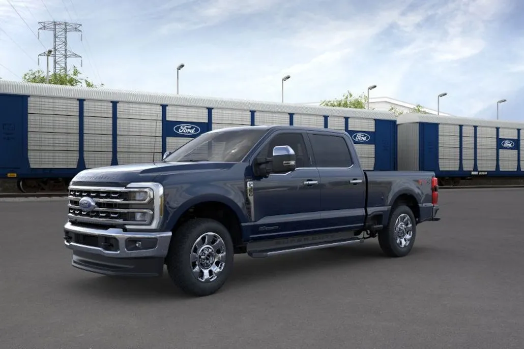 2025 Ford F-350 Lariat photo 1