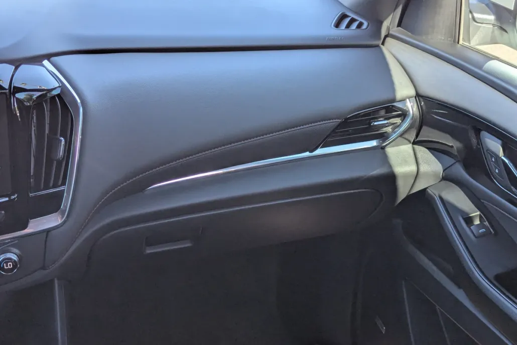 2023 Chevrolet Traverse RS photo 1