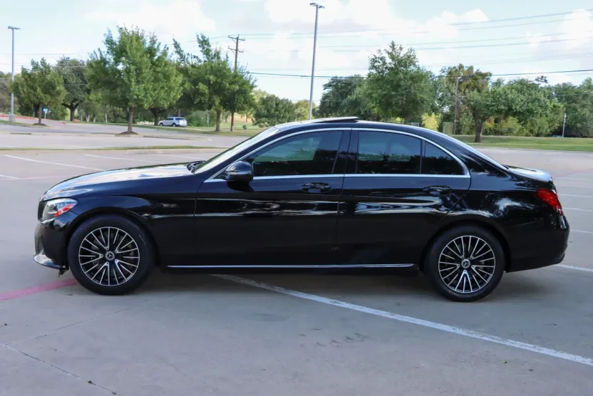 2019 Mercedes Benz C 300 Sedan photo 1