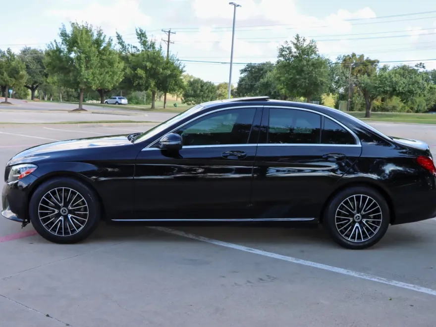2019 Mercedes Benz C 300 Sedan photo 1