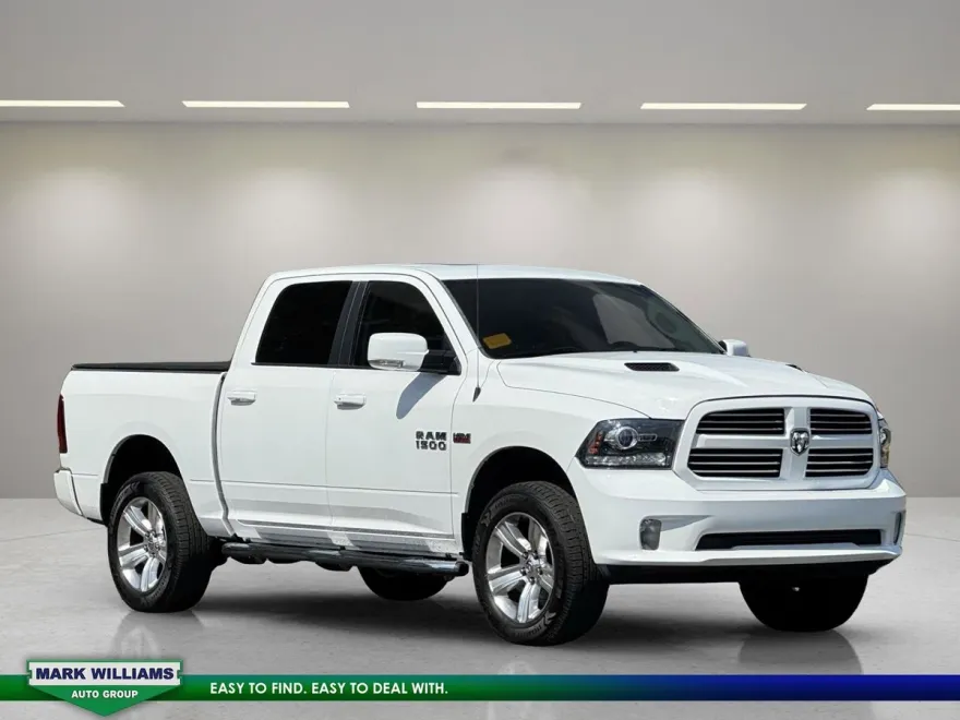 2016 Ram 1500 Sport photo 1