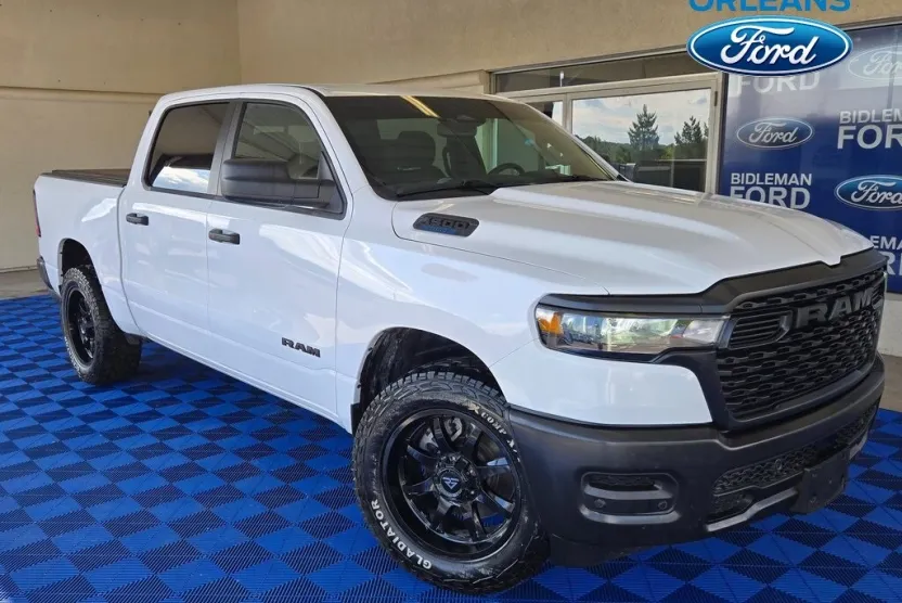2025 Ram 1500 Tradesman photo 1