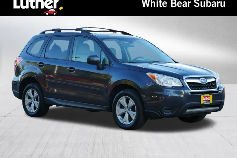 2015 Subaru Forester Premium photo 1