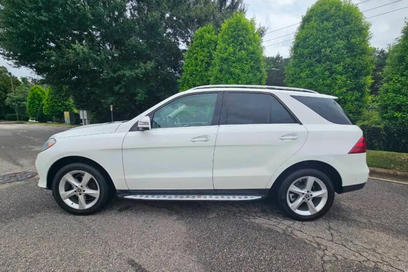 2018 Mercedes Benz GLE 350 photo 1