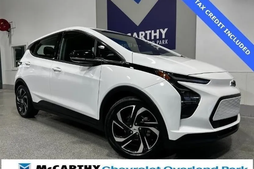 2023 Chevrolet Bolt EV 1LT photo 1