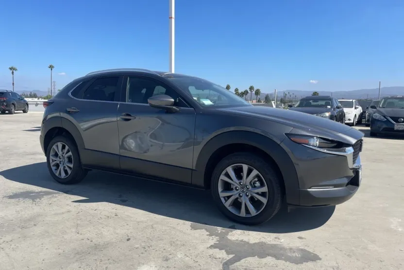 2025 Mazda CX-30 2.5 S Preferred photo 1