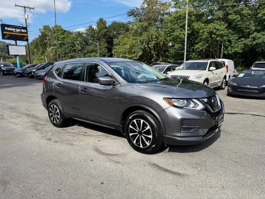 2020 Nissan Rogue S photo 1