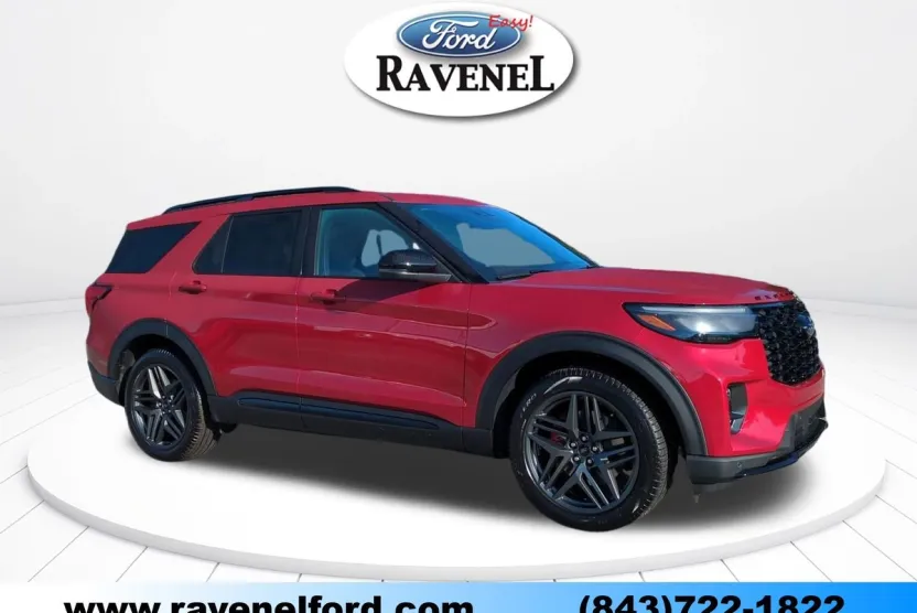 2025 Ford Explorer ST photo 1