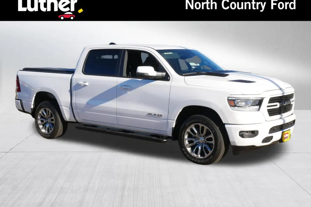 2024 Ram 1500 Laramie photo 1