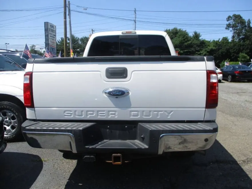 2015 Ford F-250 Lariat photo 1