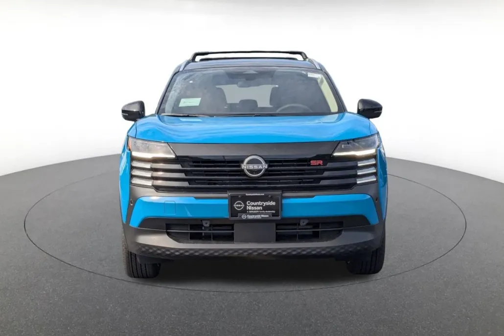 2026 Nissan Kicks SR photo 1