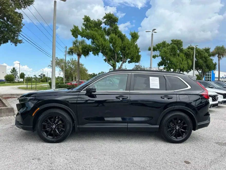 2023 Honda CR-V Hybrid Sport photo 1
