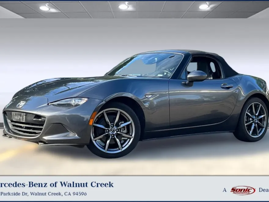 2022 Mazda MX-5 Miata Miata Grand Touring photo 1