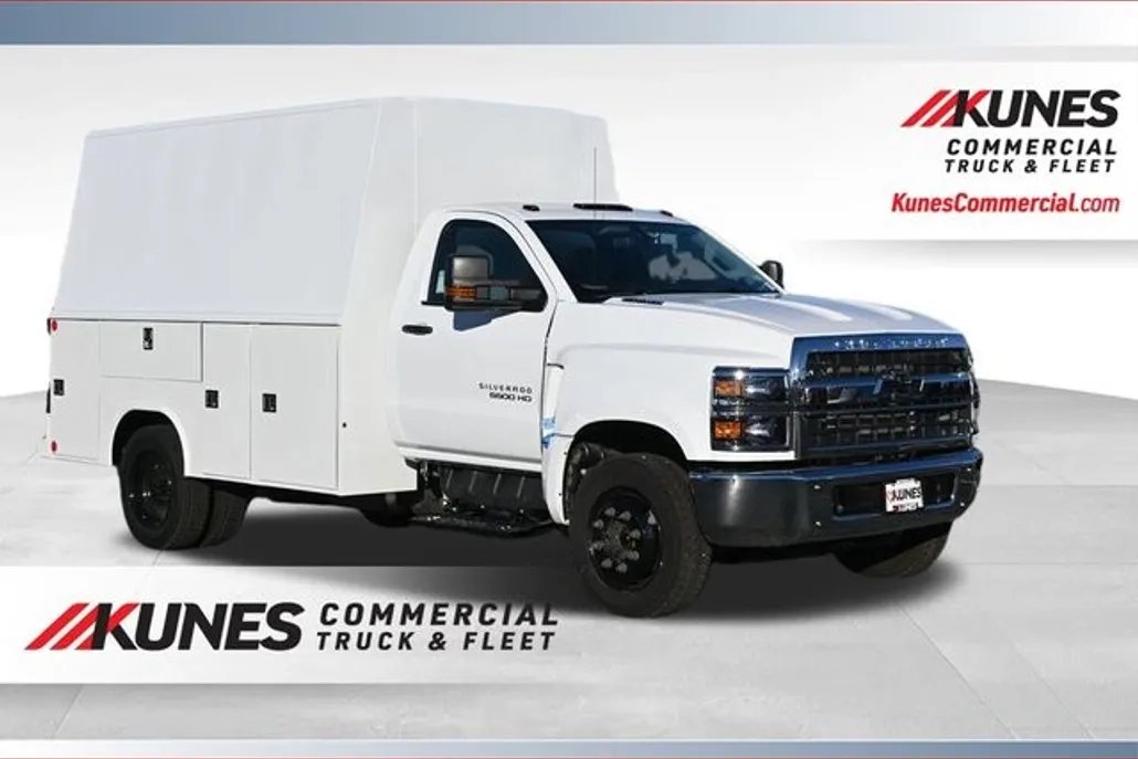2024 Chevrolet Silverado 5500HD Work Truck photo 1