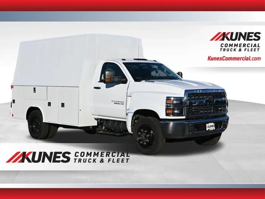 2024 Chevrolet Silverado 5500HD Work Truck photo 1