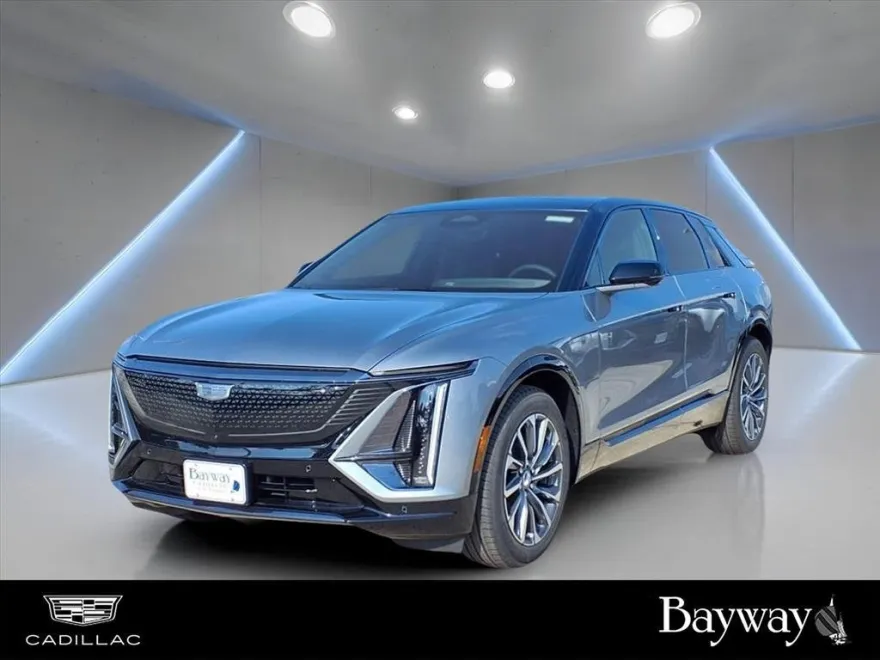 2025 Cadillac Lyriq Sport photo 1