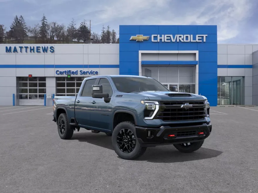 2026 Chevrolet Silverado 2500HD LT photo 1