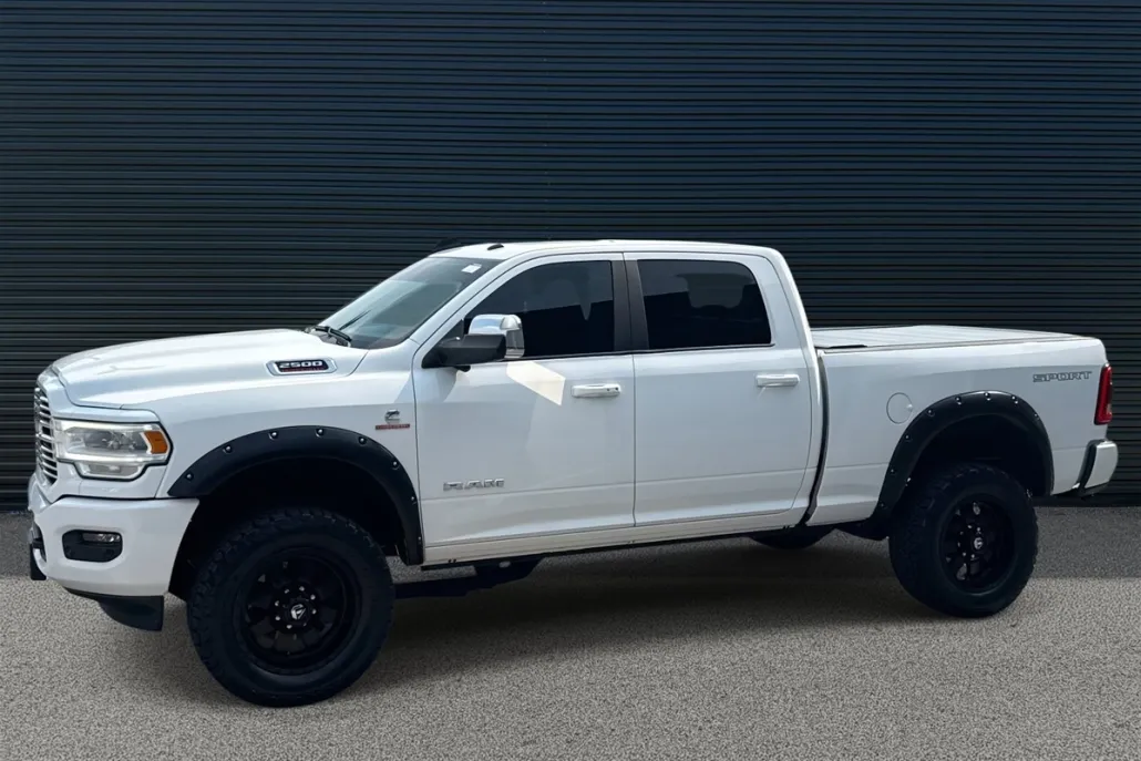 2019 Ram 2500 Laramie photo 1