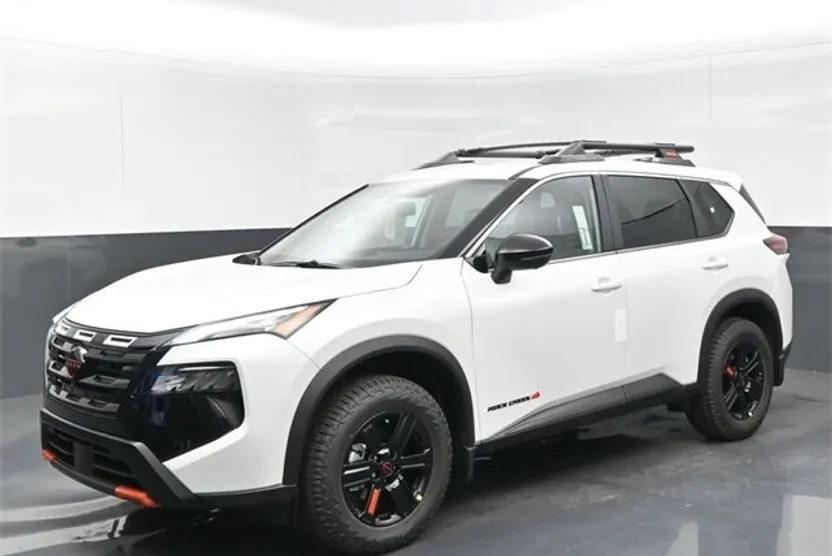 2026 Nissan Rogue SV photo 1