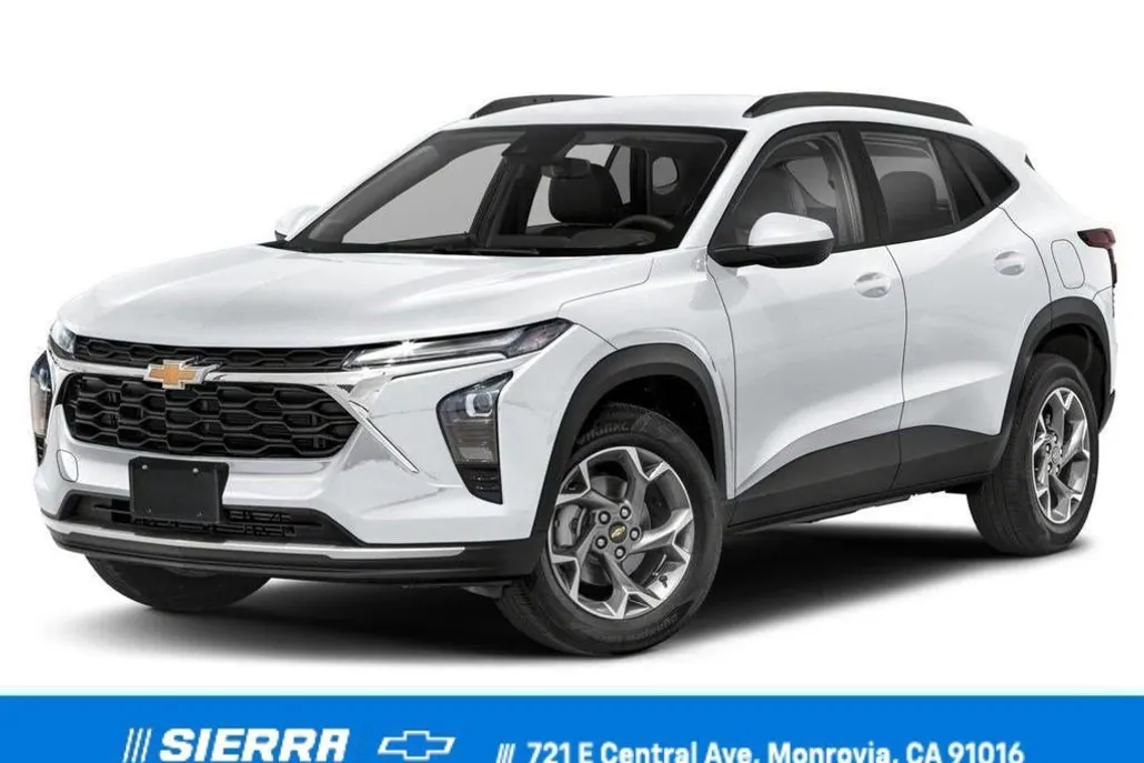 2026 Chevrolet Trax ACTIV photo 1