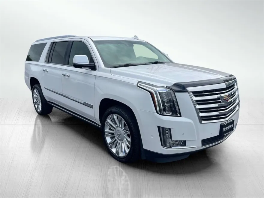 2017 Cadillac Escalade ESV Platinum photo 1