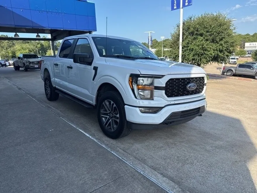 2023 Ford F-150 XL photo 1