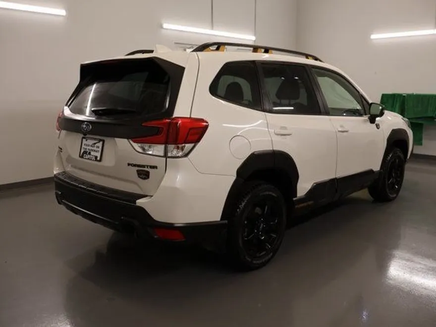 2023 Subaru Forester Wilderness photo 1