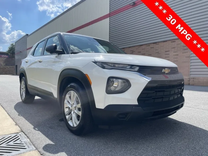 2022 Chevrolet Trailblazer LS photo 1