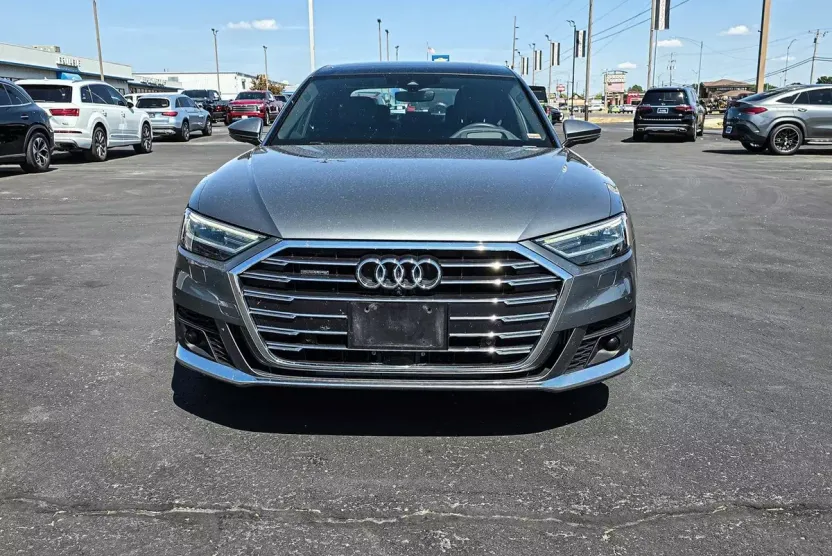 2020 Audi A8 L Quattro photo 1
