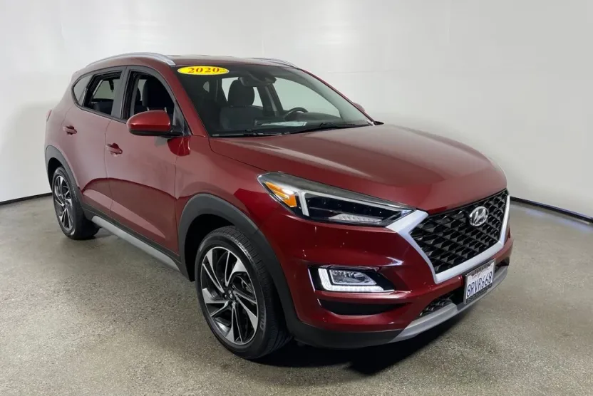 2020 Hyundai Tucson Sport photo 1