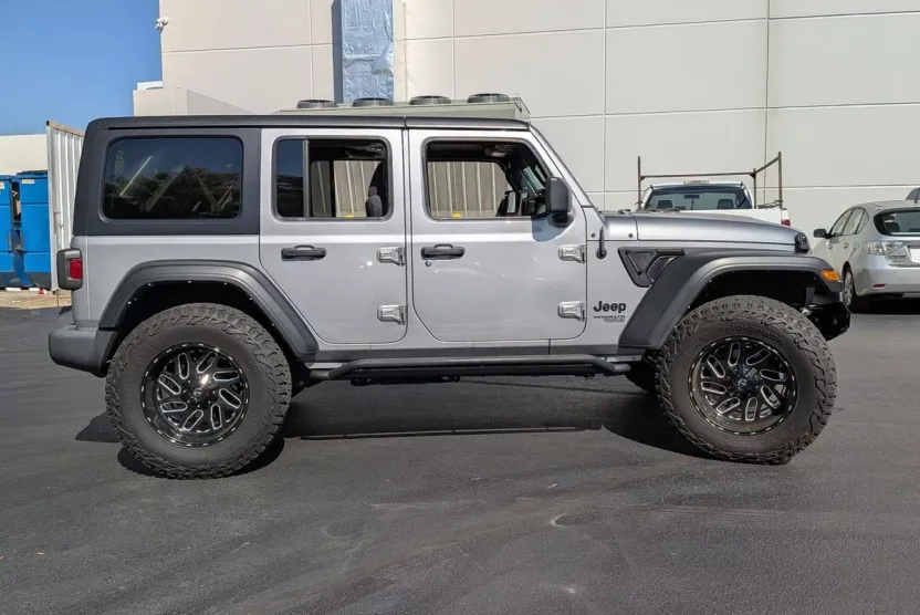 2021 Jeep Wrangler Unlimited Sport photo 1
