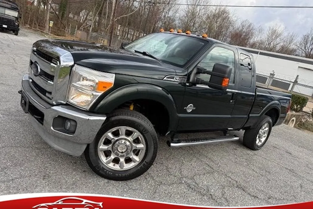 2012 Ford F-250 Lariat photo 1