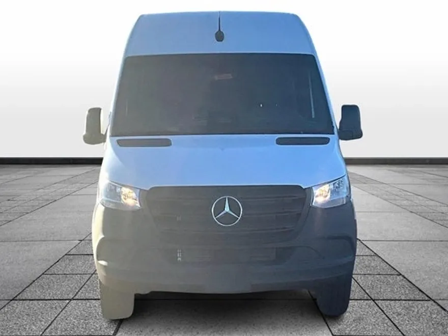 2025 Mercedes Benz Sprinter 3500 170 WB photo 1