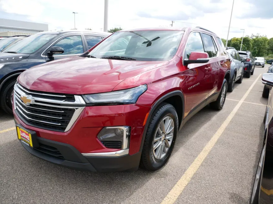2023 Chevrolet Traverse Cloth photo 1
