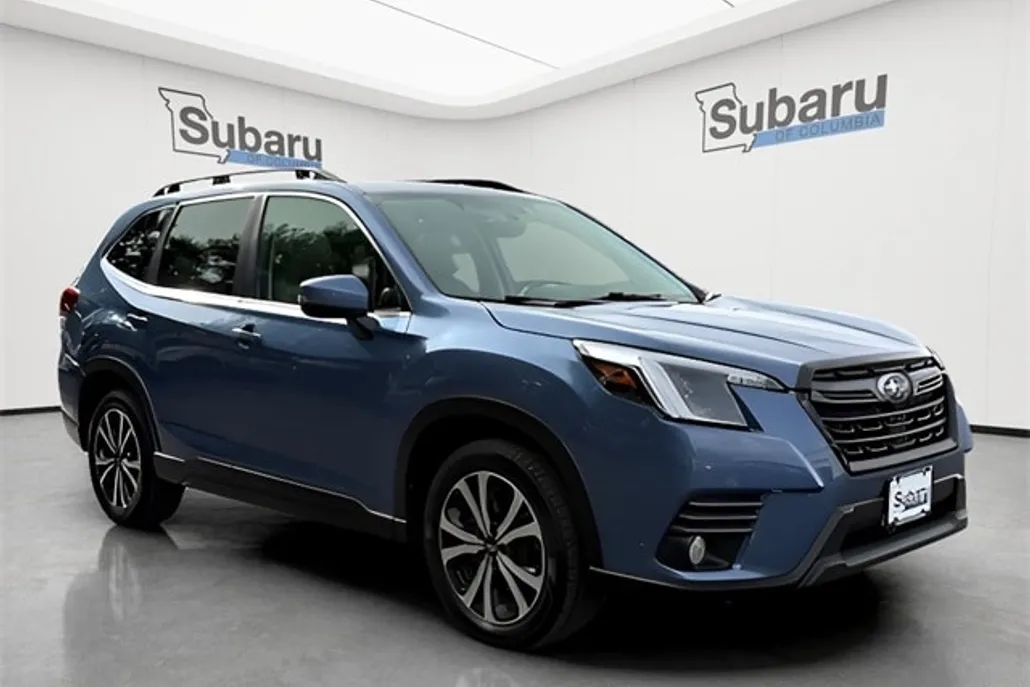 2023 Subaru Forester Limited photo 1