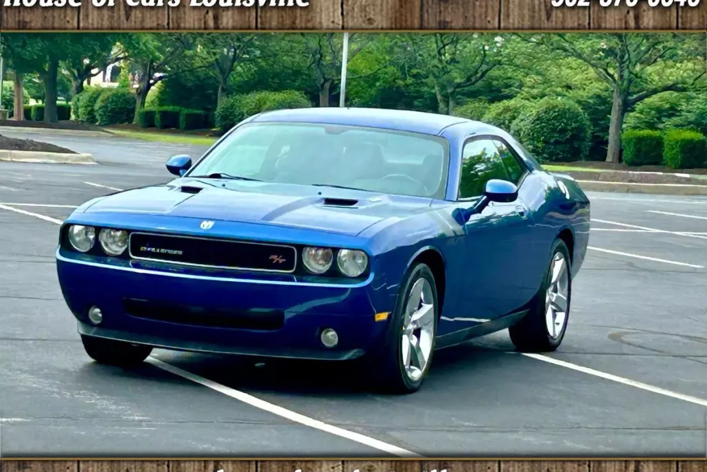 2010 Dodge Challenger R/T photo 1