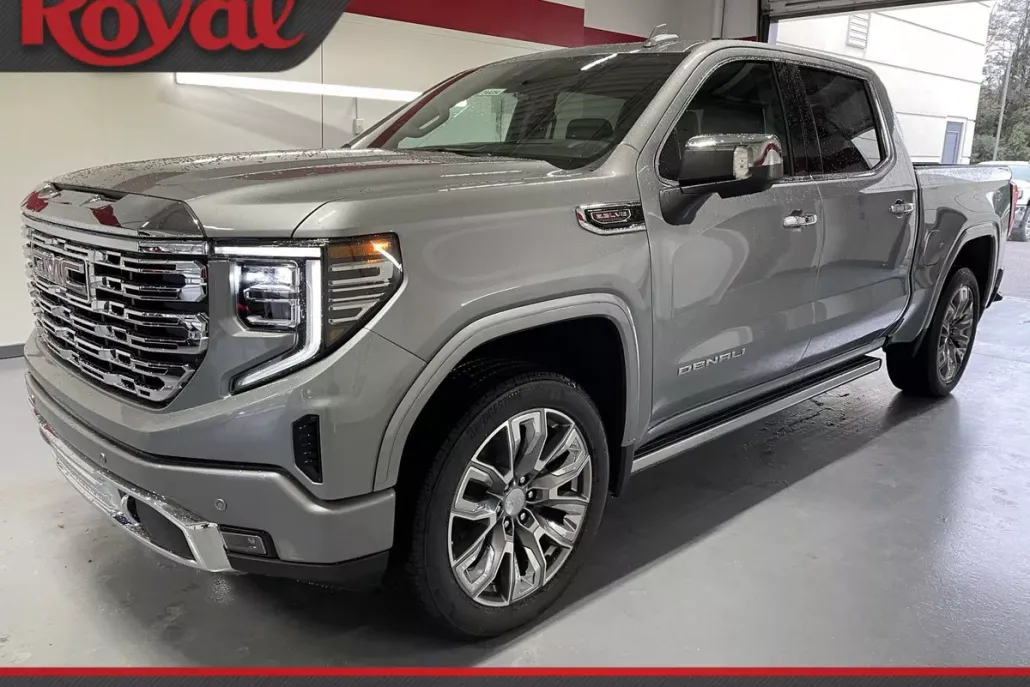 2025 Gmc Sierra 1500 Denali photo 1