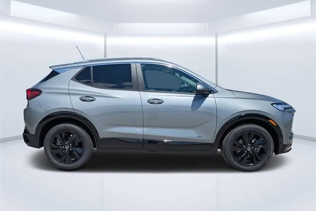 2026 Buick Encore GX Sport Touring photo 1