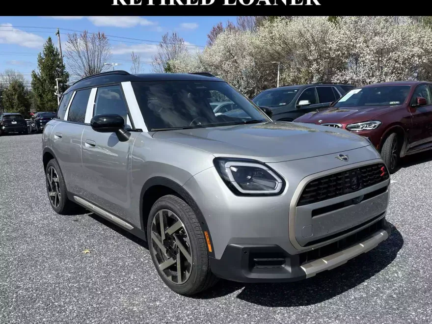 2025 Mini Cooper S ALL4 photo 1