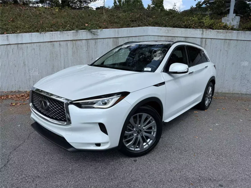 2025 Infiniti QX50 Luxe photo 1